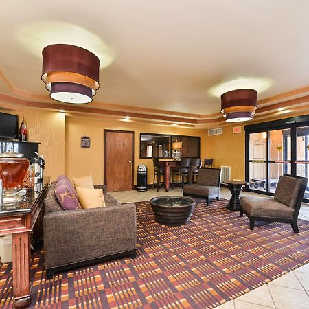 Best Western Plus Midwest Inn&Suites Salina Extérieur photo