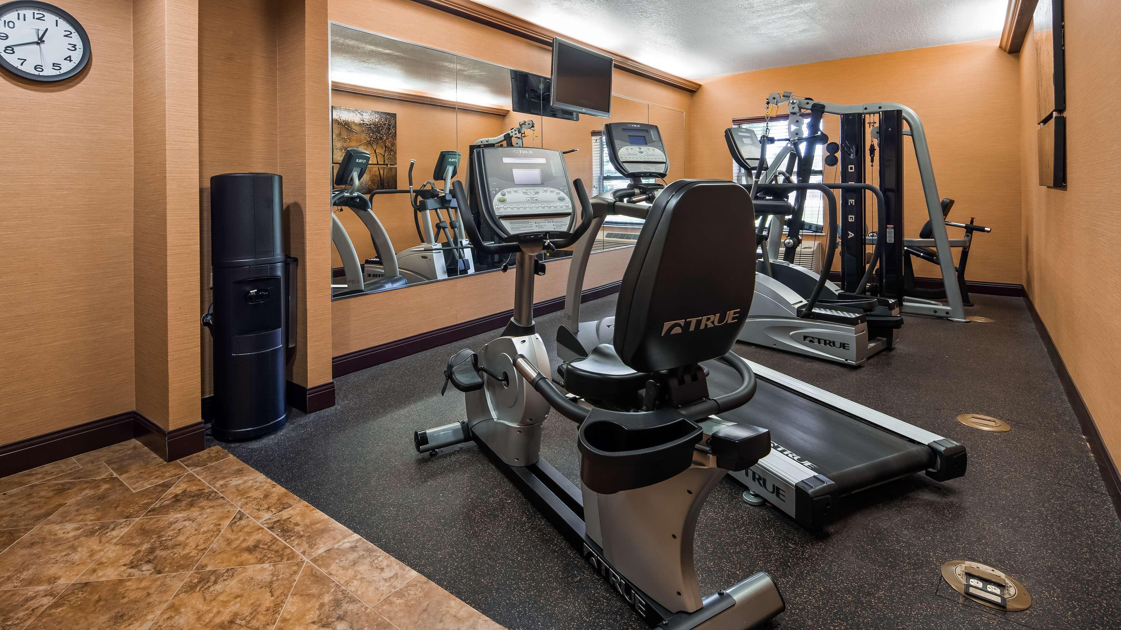 Best Western Plus Midwest Inn&Suites Salina Extérieur photo