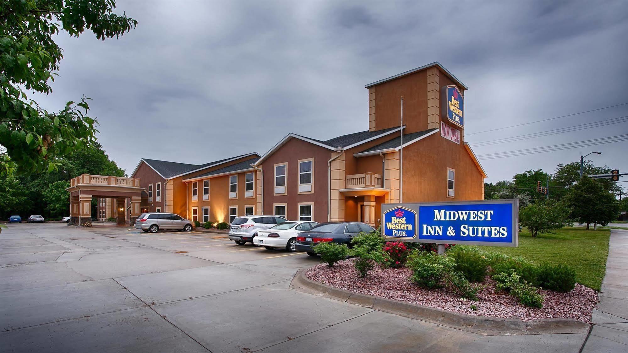 Best Western Plus Midwest Inn&Suites Salina Extérieur photo