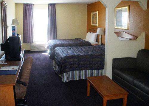 Best Western Plus Midwest Inn&Suites Salina Chambre photo